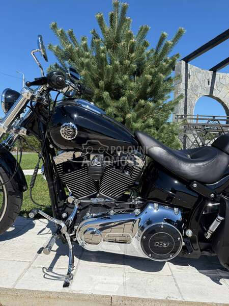 Harley Davidson breakout CH