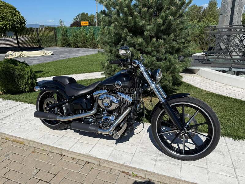 Harley Davidson breakout CH