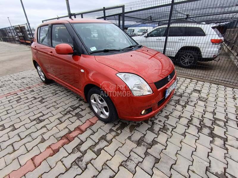 Suzuki Swift 