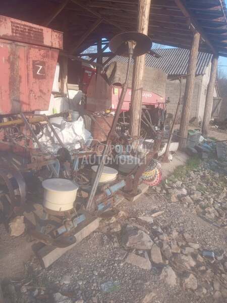 OLT Sejalica za kukuruz