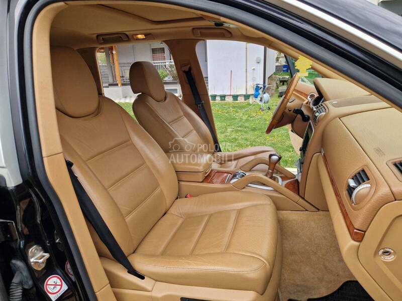 Porsche Cayenne 4.5i
