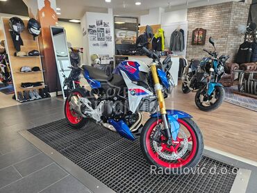 BMW F 900 R Style Sport