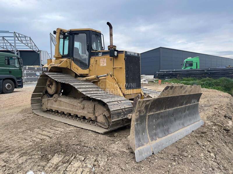 CAT Buldorzer D6M