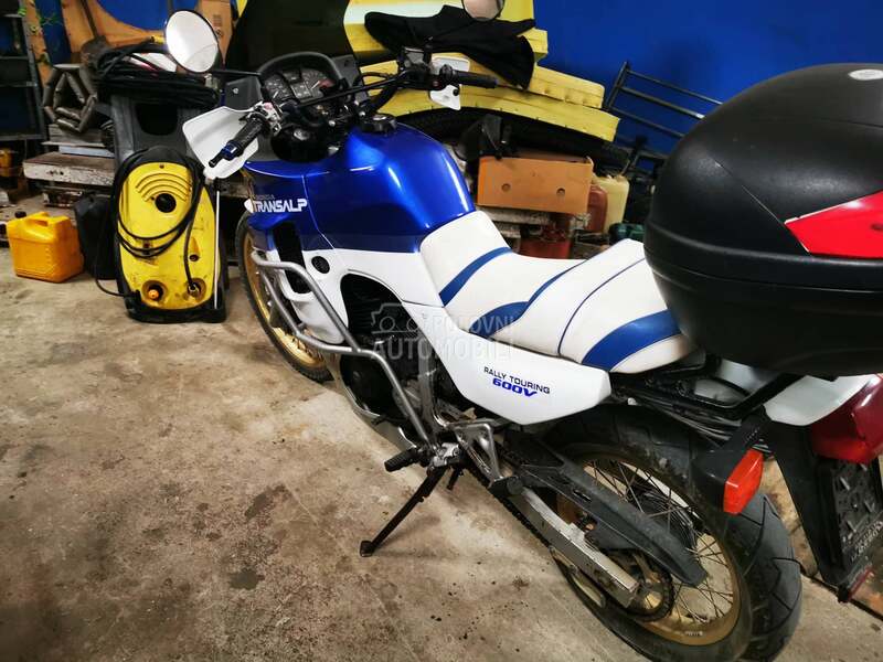 Honda transalp