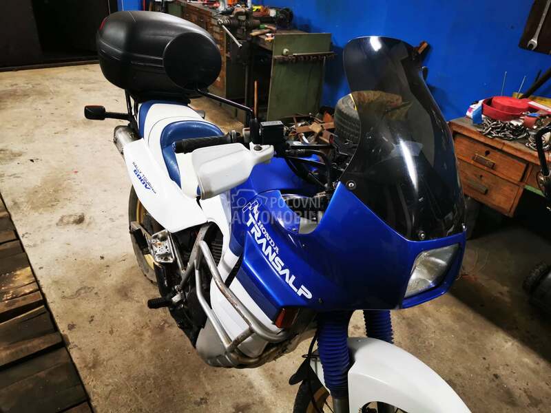 Honda transalp