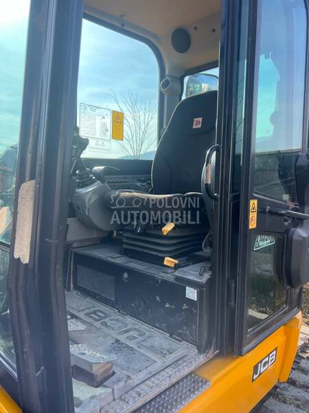 JCB 85Z