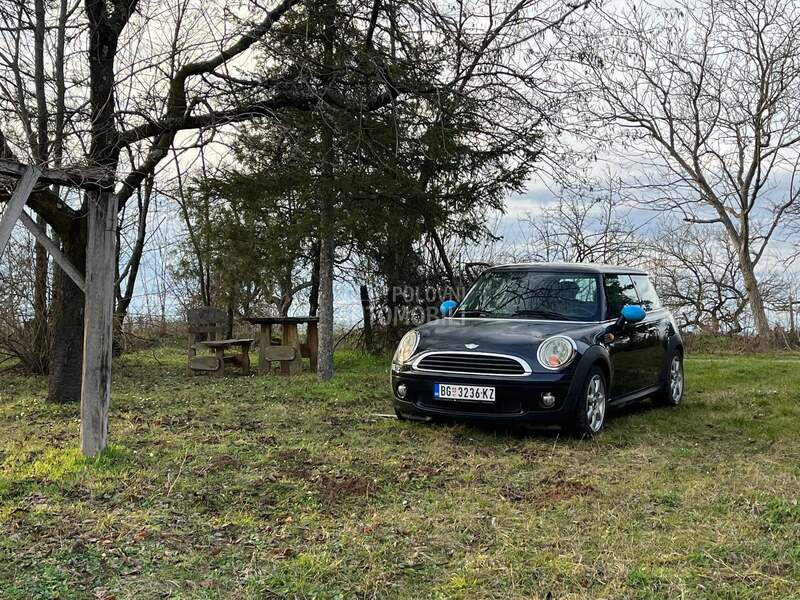 MINI One 