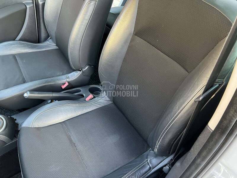 Renault Clio 1.6 16v