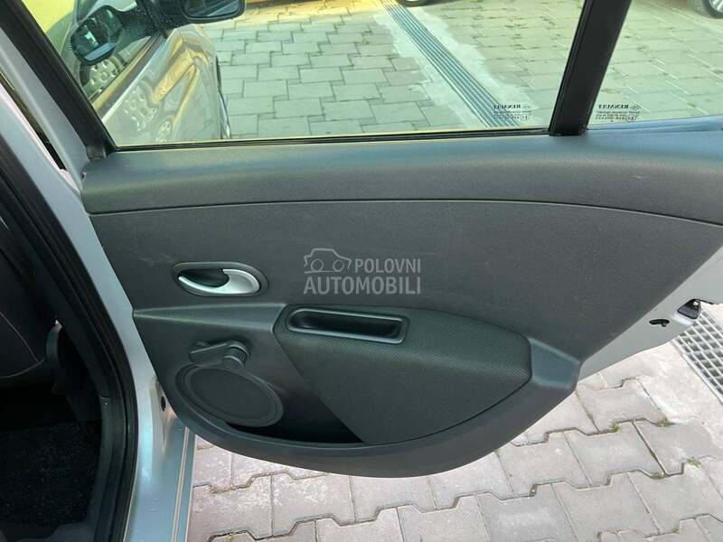 Renault Clio 1.6 16v