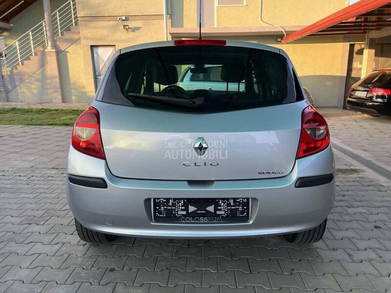 Renault Clio 1.6 16v