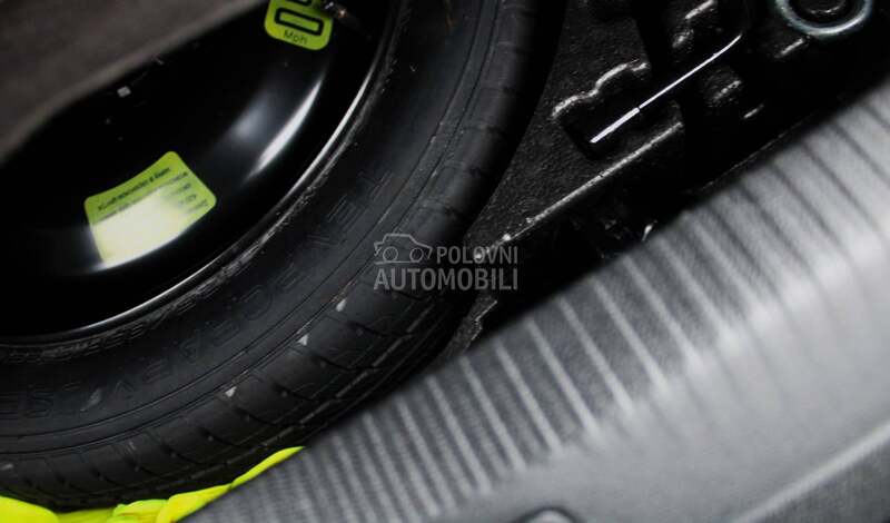 Peugeot 2008 1.2 Active