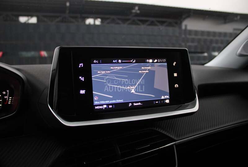 Peugeot 2008 1.2 Active