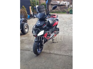 Aprilia Sr ditech