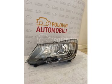 Levi xenon far za Škoda Superb od 2013. do 2015. god.