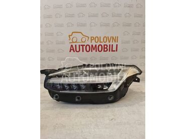 Levi full led active far za Volvo XC90 od 2016. do 2022. god.