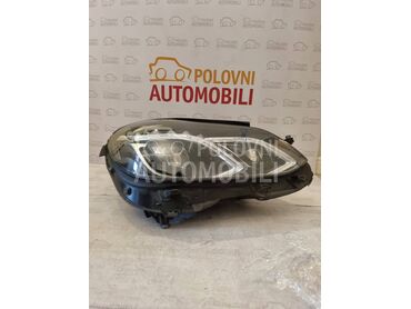 Desni full led far za Mercedes Benz E Klasa od 2013. do 2016. god.