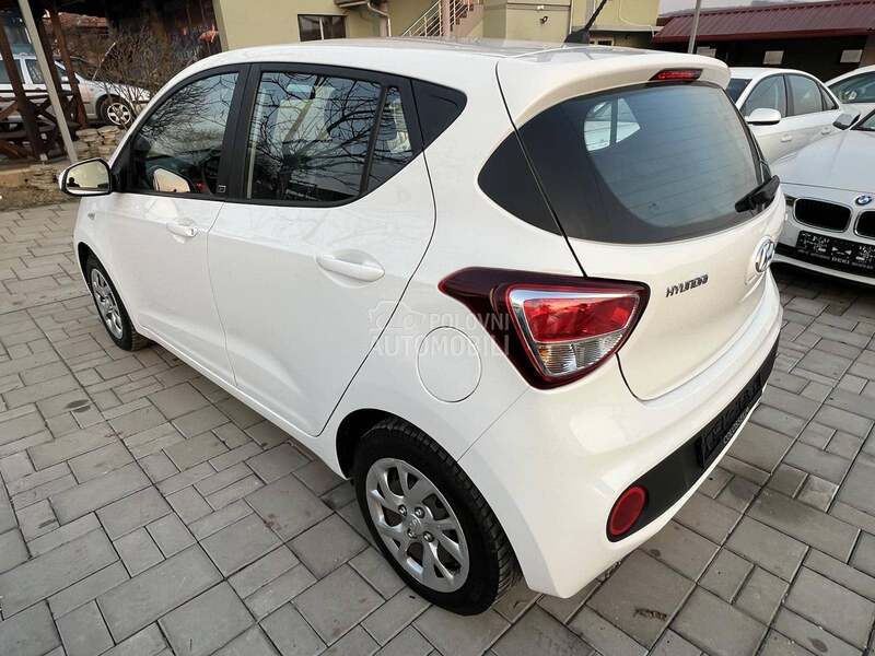 Hyundai i10 1.0