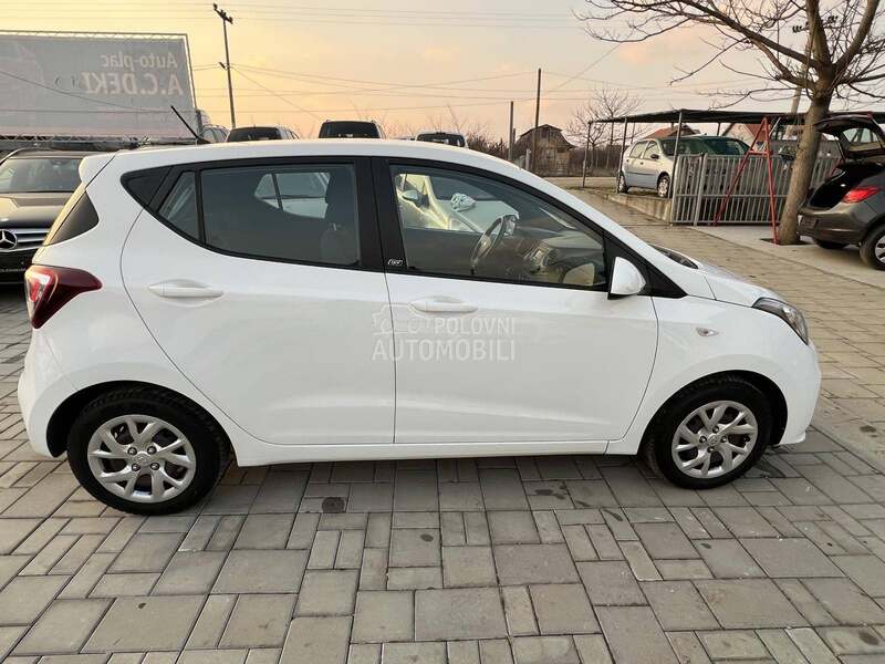 Hyundai i10 1.0