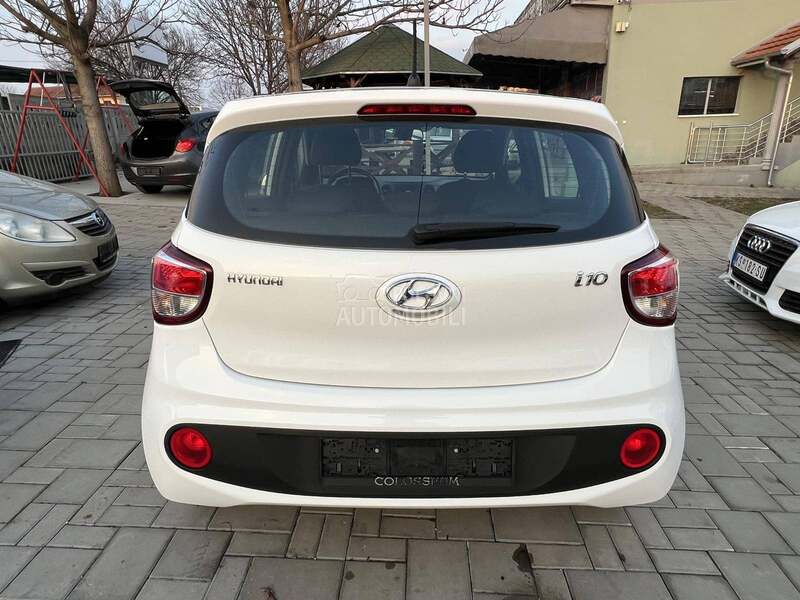 Hyundai i10 1.0