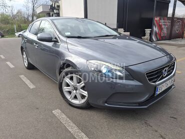 Volvo V40 2.0 D4 Summum