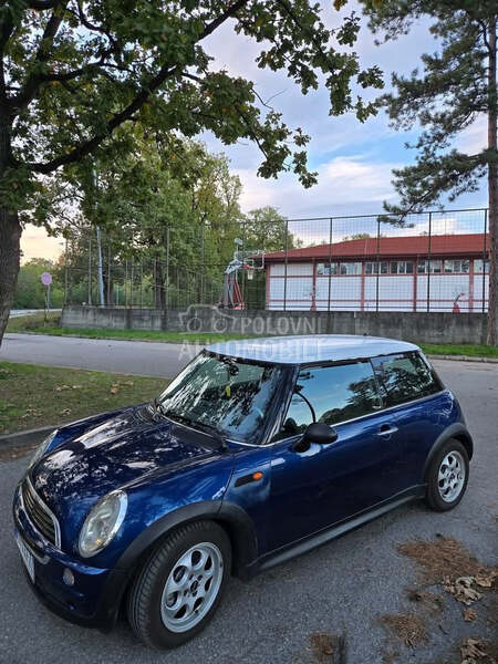 MINI One 