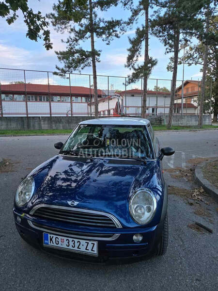 MINI One 