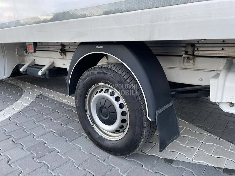 Volkswagen Crafter sa rampom