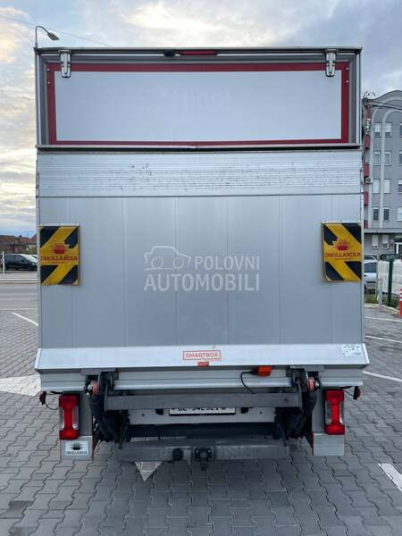 Volkswagen Crafter sa rampom