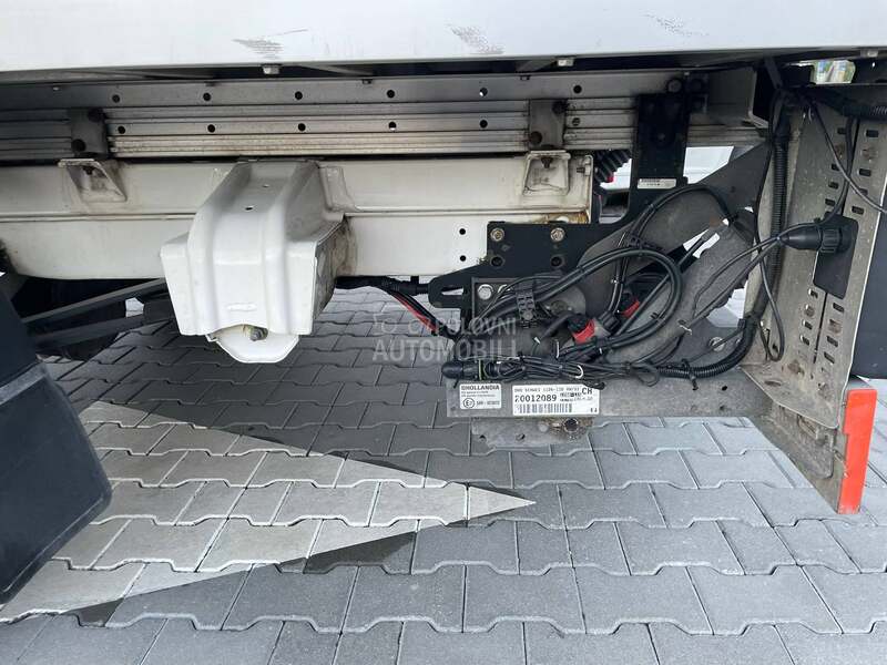 Volkswagen Crafter sa rampom