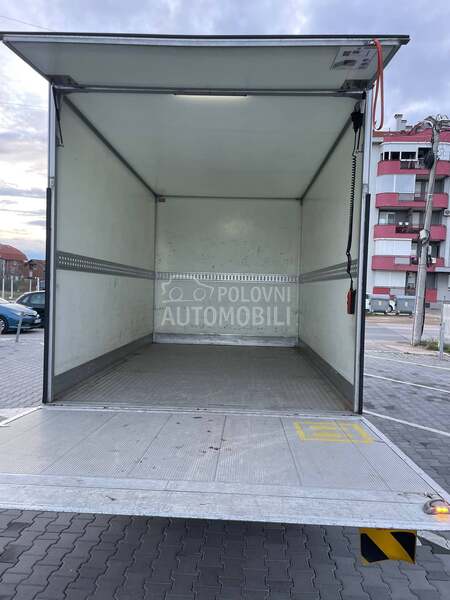 Volkswagen Crafter sa rampom