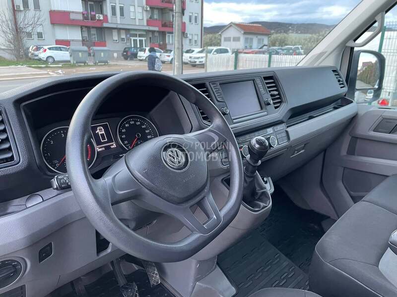 Volkswagen Crafter sa rampom