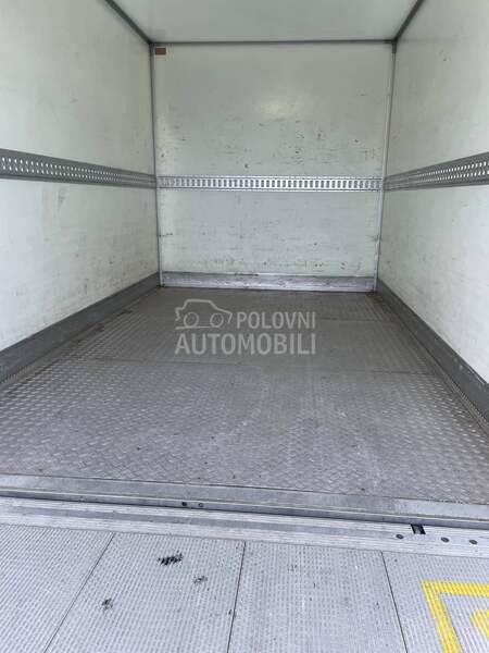 Volkswagen Crafter sa rampom