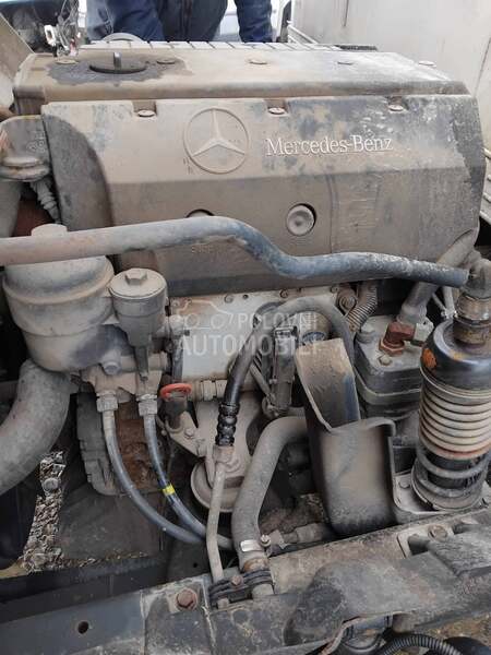 Mercedes Benz Atego 815
