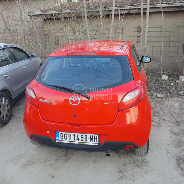 Mazda 2 