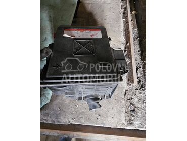 Kutija osiguraca za Peugeot 207