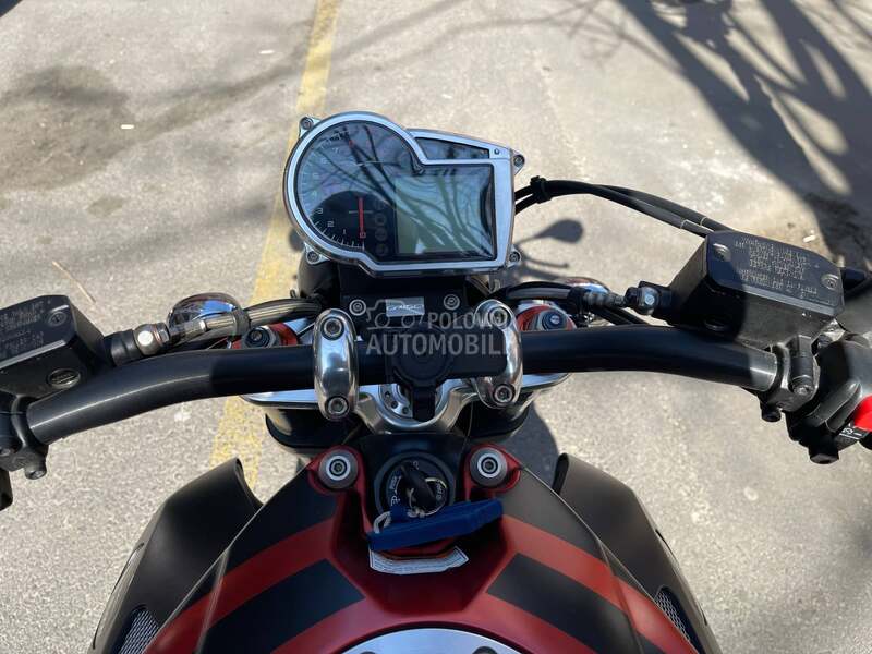 Moto Guzzi Griso 1200s.e.