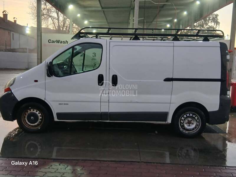 Renault Trafic 
