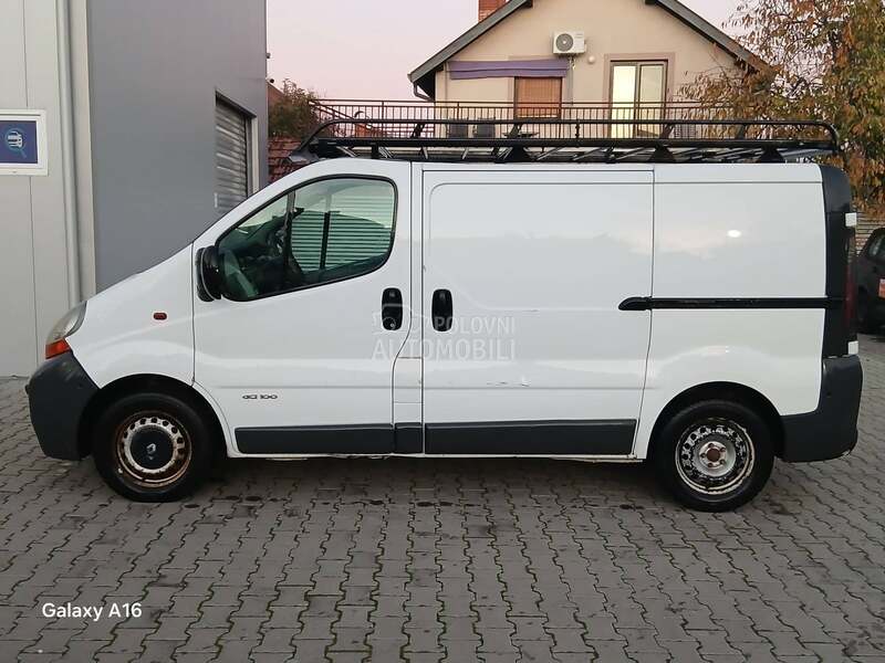 Renault Trafic 