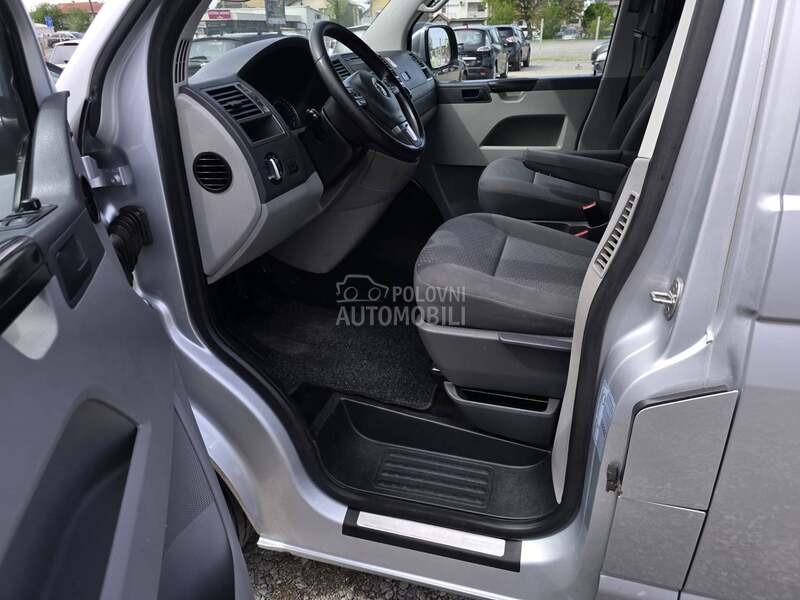 Volkswagen Transporter T5 