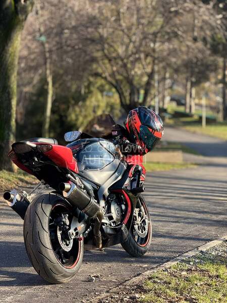Suzuki Gsxr k8 1000