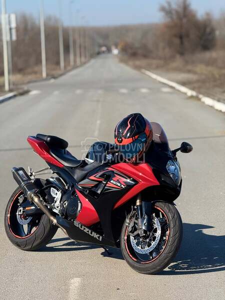 Suzuki Gsxr k8 1000