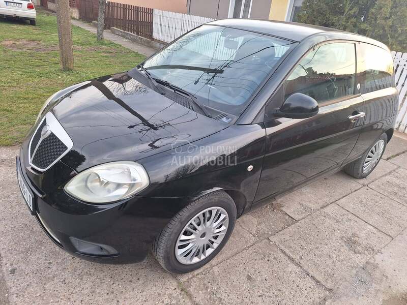 Lancia Ypsilon 1.4