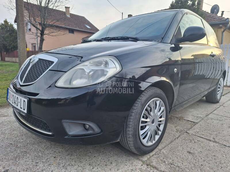 Lancia Ypsilon 1.4