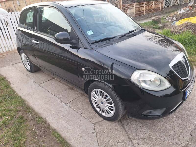 Lancia Ypsilon 1.4