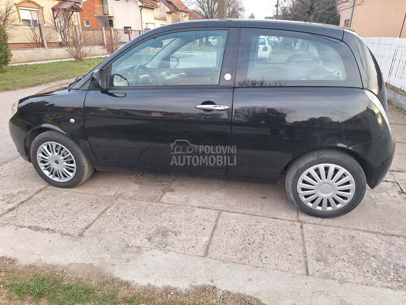 Lancia Ypsilon 1.4