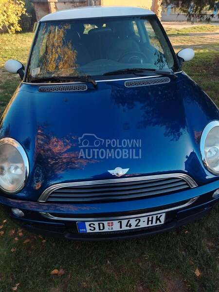 MINI One 