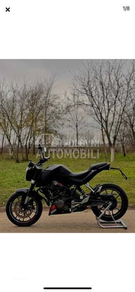 KTM duke 125
