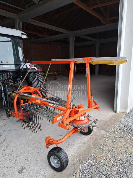 Fella KUHN i DEUTZ FAHR