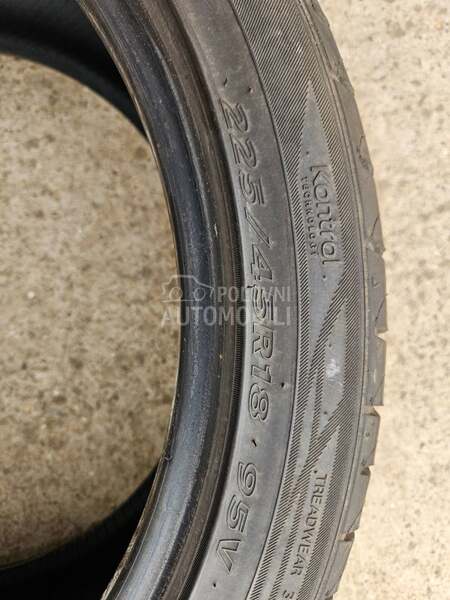 Hankook 225/45 R18 Letnja