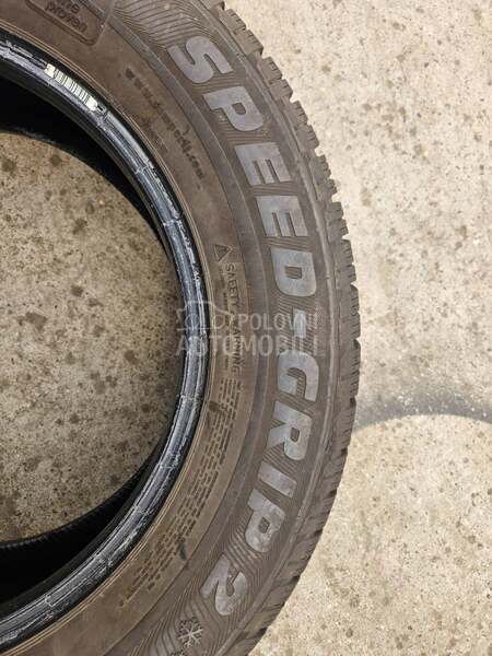 Semperit 215/65 R16 Zimska